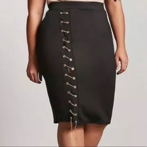 Forever 21 Plus Size Black Pencil Skirt Chain LaceUp 2X